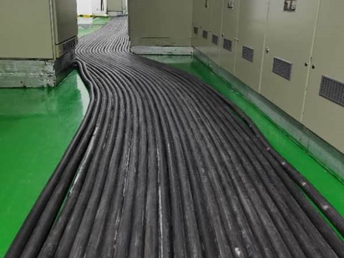 莆田如何根据理论计算公式计算温度对特定电压测量结果的影响？