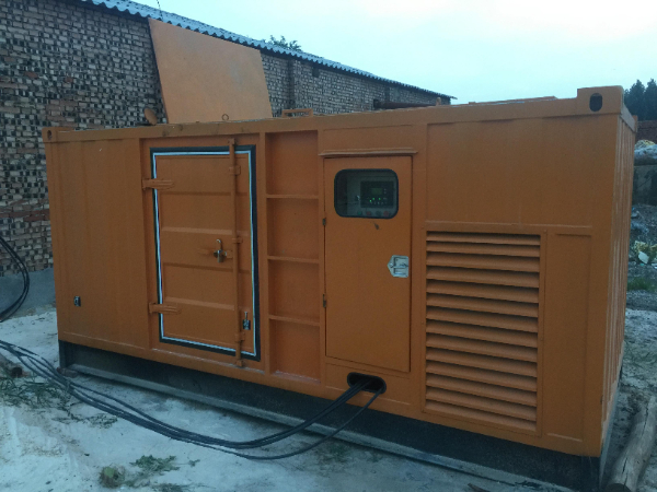 莆田发电机组长期使用中,电缆线的敷设路径有哪些要求?